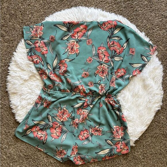Blooms in the City Shorts Romper‎ Floral Blue Womens Size Medium - Picture 2 of 8